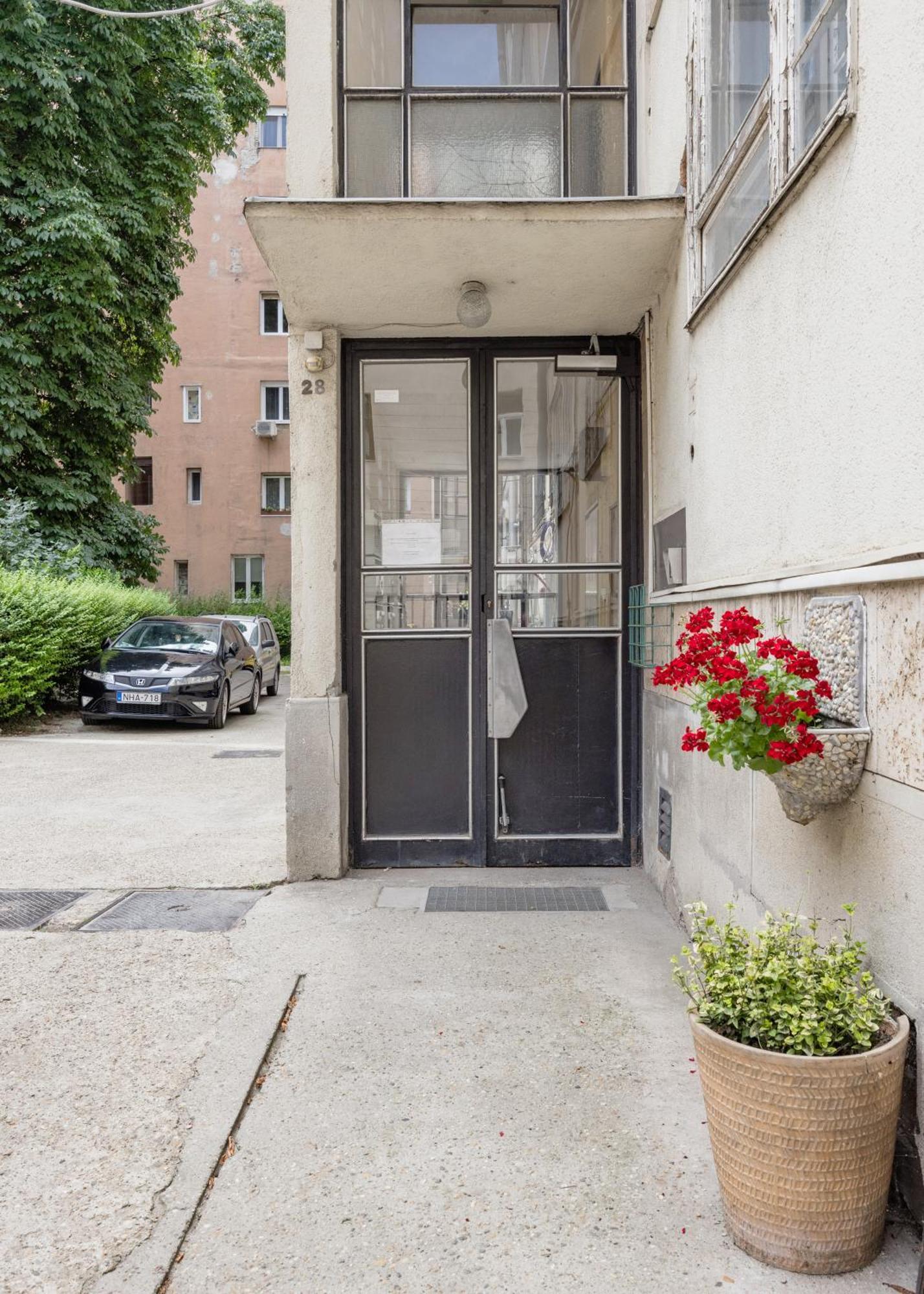 Apartament Designer's Retreat In Buda *